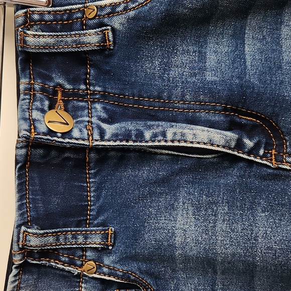 Stretchy denim mini skirt - Picture 4 of 6